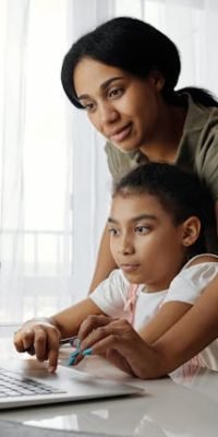 pexels-august-de-richelieu-4260325